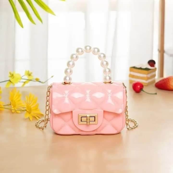 Girl's Plastic Quilted Bag - Huda la facon