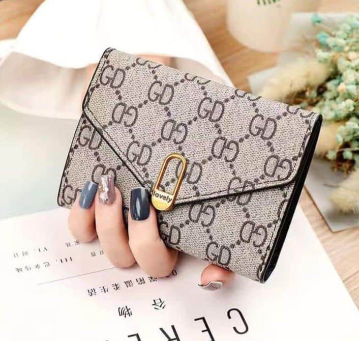 Women's Leather Cards Carry Wallet - Huda la facon